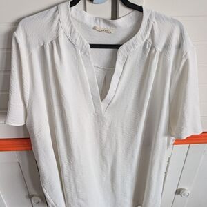 2xl entro white blouse